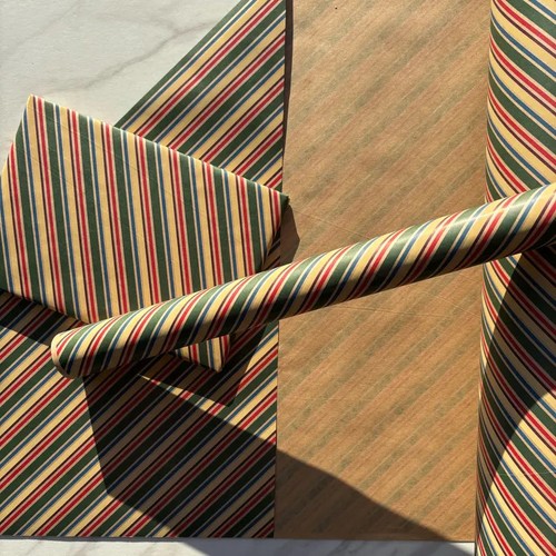 Wrapping paper pinstripe lined - wrapping,